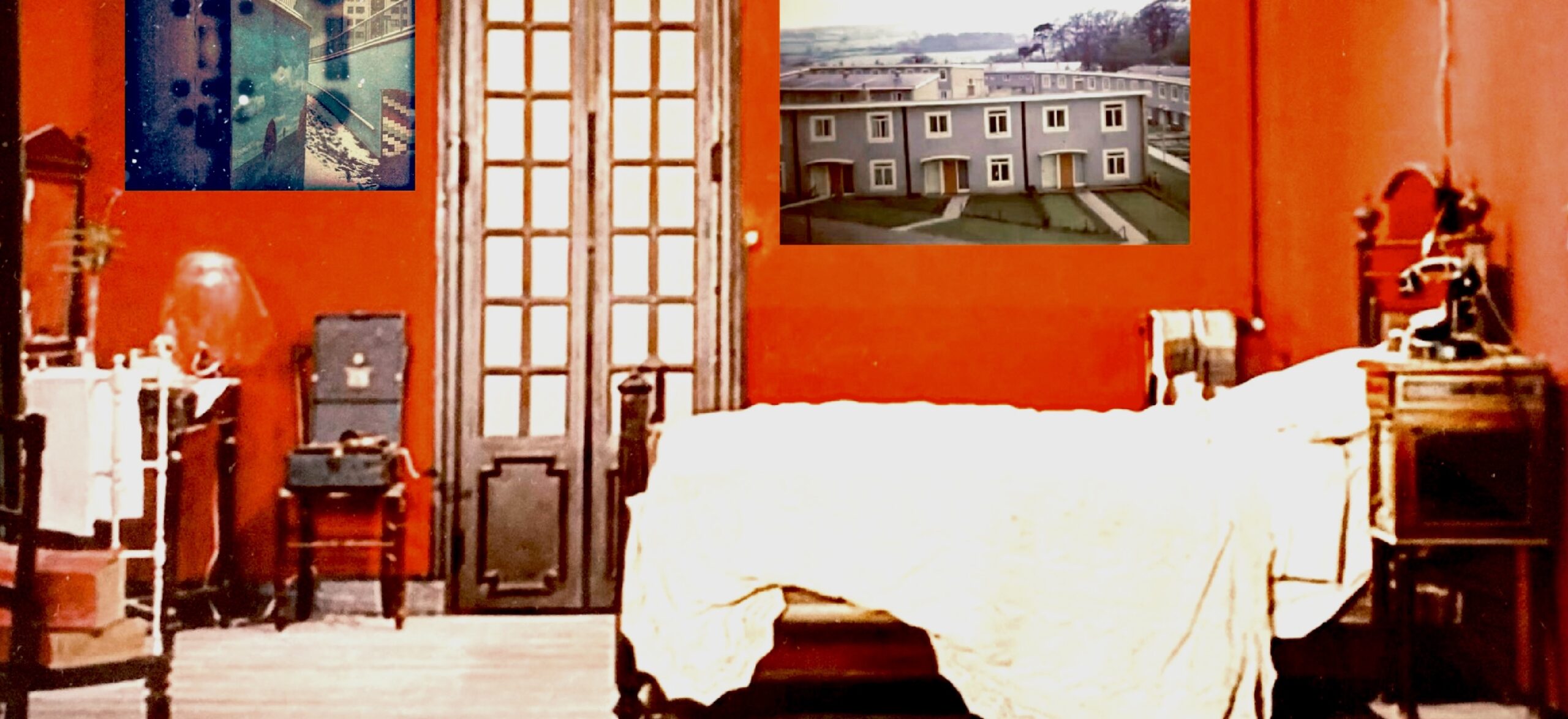 Hope red room